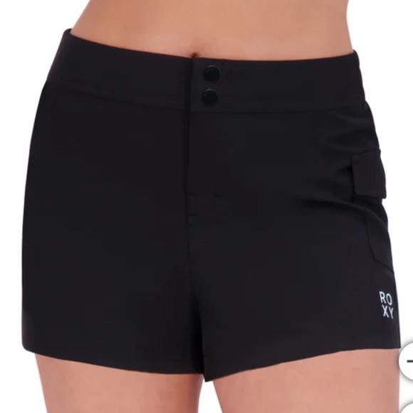 NWT Roxy Women's black Boardshort UPF 50+ S L - Picture 1 of 5